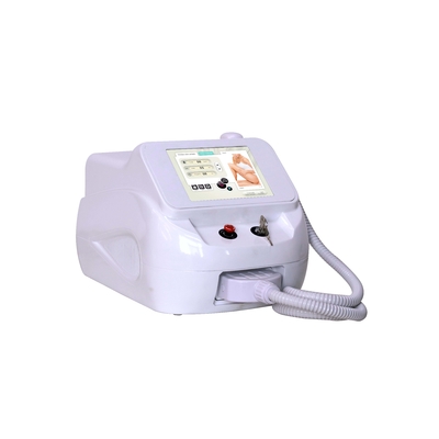 50 درصد تخفیف در دستگاه پاکسازی مو 808nm 3 طول موج دیود لیزر برای از بین بردن مو KM300D